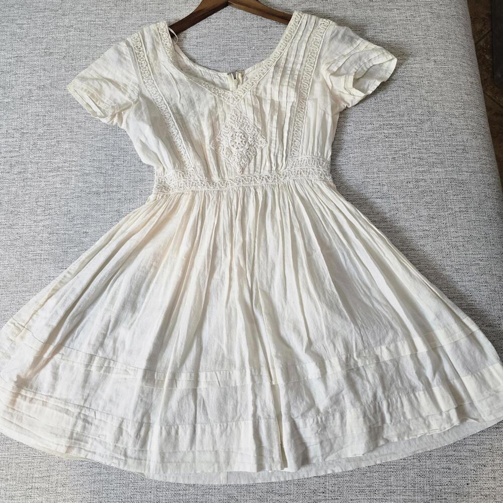 Urban Outfitters Cream Boho Cottagecore Dress | Embroidered Pintuck dress Size 0 - Picture 3 of 9